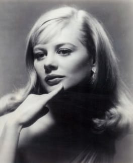 シャーリー・ナイト（テレビ俳優・映画俳優）の写真