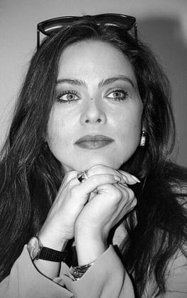 オルネラ・ムーティ（俳優・映画俳優）の写真