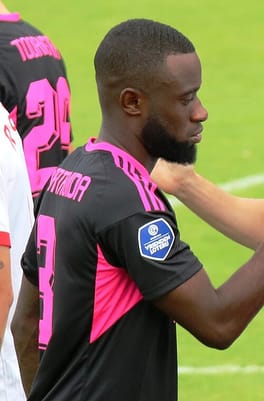 ルチャレル・ヘールトライダ（サッカー選手）の写真