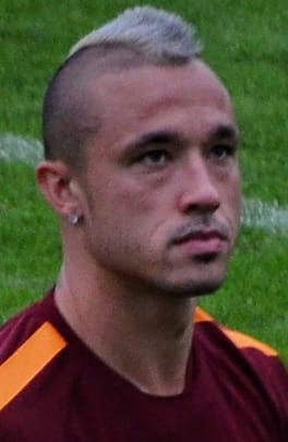 ラジャ・ナインゴラン（サッカー選手）の写真