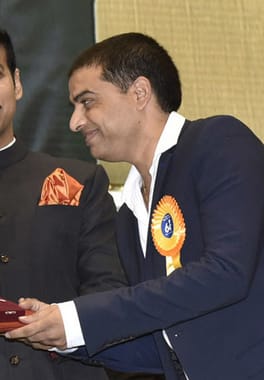 ディル・ラジュ(映画プロデューサー)の写真
