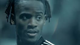 ミッチー・バツフアイ（サッカー選手）の写真