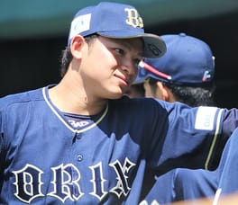 榊原翼（野球選手）の写真