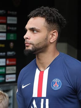 レイヴァン・クルザワ（サッカー選手）の写真