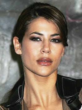 カリマ・アデビブ（俳優・モデル）の写真