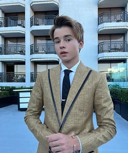 マックスウェル・ジェンキンス（テレビ俳優・サーカスのパフォーマー）の写真