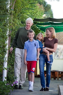 レイモンド・J・バリー（テレビ俳優・映画俳優）の写真
