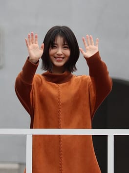 浜辺美波（俳優・子役）の写真