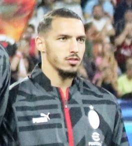 イスマエル・ベナセル（サッカー選手）の写真