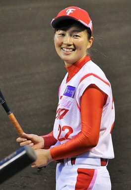 金山亜莉紗（有名人）の写真