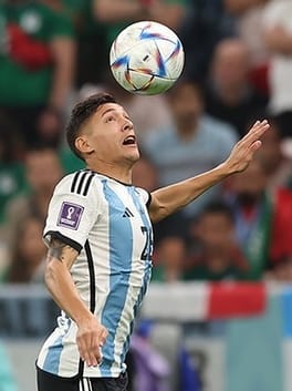 ナウエル・モリーナ（サッカー選手）の写真