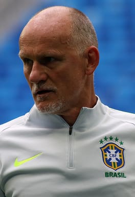 クラウディオ・タファレル（サッカー選手・サッカー指導者）の写真