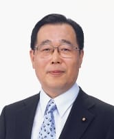 Photo of Yuichiro Uozumi