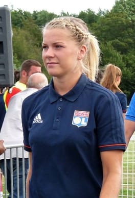 アーダ・ヘーゲルベルグ（サッカー選手）の写真