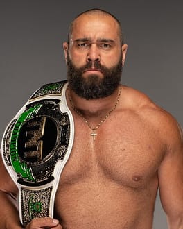 ミロスラフ・バルニャシェフ（プロレスラー・パワーリフター）の写真