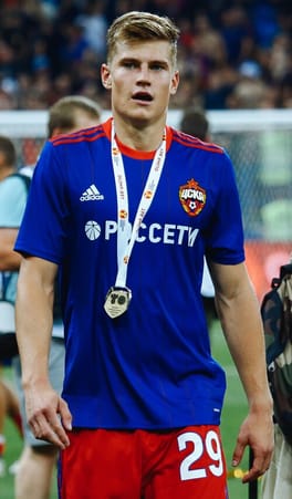 ヤカ・ビヨル（サッカー選手）の写真
