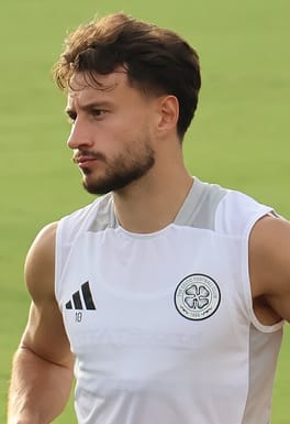 ニコラッス・キューン（サッカー選手）の写真