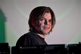 ポール・オークンフォールド（クラブDJ・ディスクジョッキー）の写真