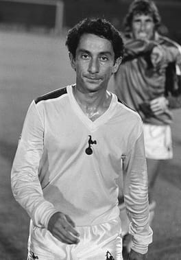オズワルド・アルディレス（サッカー選手・サッカー指導者）の写真