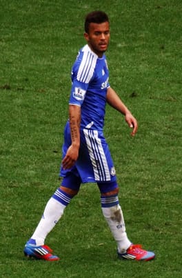 ライアン・バートランド（サッカー選手）の写真