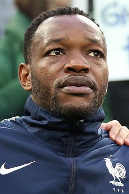 スティーヴ・マンダンダ（サッカー選手）の写真