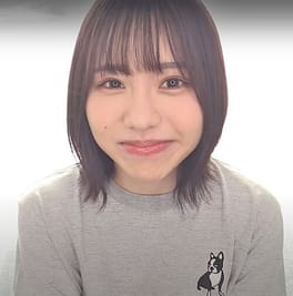 佐藤佳穂（有名人）の写真