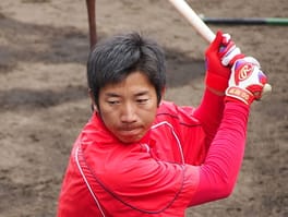 中東直己（野球選手）の写真