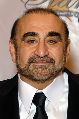 ケン・デイヴィシャン(テレビ俳優・映画俳優)の写真