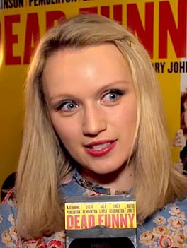エミリー・バーリントン(俳優・映画俳優)の写真