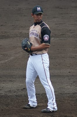 糸数敬作（野球選手）の写真