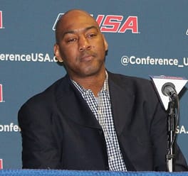 ダニー・マニング（バスケットボール選手・バスケットボール指導者）の写真