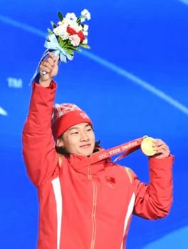 蘇翊鳴（スノーボード選手・俳優）の写真