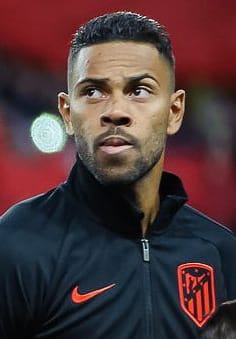 レナン・アウグスト・ロディ・ドス・サントス（サッカー選手）の写真