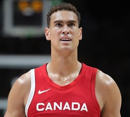 ドワイト・パウエル（バスケットボール選手）の写真