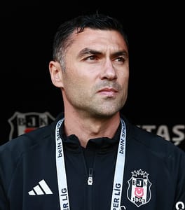 ブラク・ユルマズ(サッカー選手・サッカー指導者)の写真