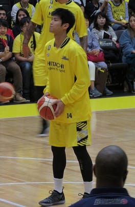 杉浦佑成（バスケットボール選手）の写真