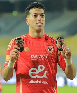 エマム・アシュール（サッカー選手）の写真