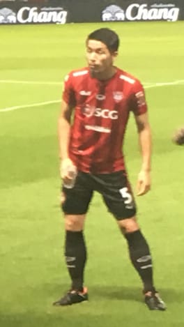 青山直晃（サッカー選手）の写真