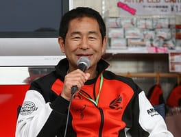 土屋圭市（カーレーサー）の写真