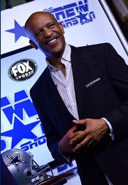 ドリュー・ピアソン（テレビ司会者・アメリカンフットボール選手）の写真