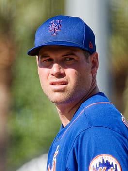 アダム・オッタビーノ（野球選手）の写真