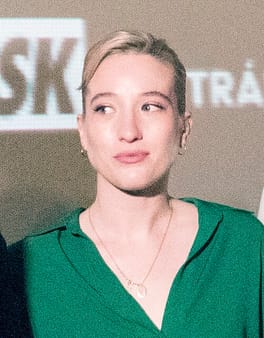 ソフィー・ロウ(俳優・シンガーソングライター)の写真