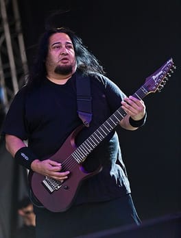 ディーノ・カザレス（ギタリスト・作曲家）の写真
