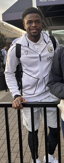 ジョシュ・マジャ（サッカー選手）の写真