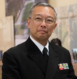 村川豊（海上幕僚長）の写真