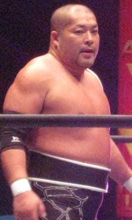 石井智宏（プロレスラー）の写真