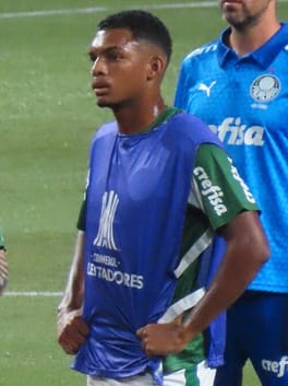 ルイス・ギリェルミ・リラ・ドス・サントス（サッカー選手）の写真