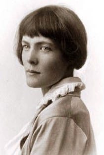 ヒルダ・ドゥリトル（詩人・著作家）の写真