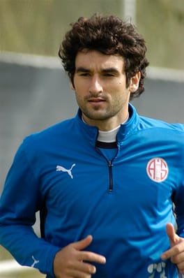 ミル・ジェディナク（サッカー選手・サッカー指導者）の写真