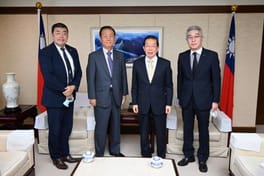 川島智太郎（政治家）の写真